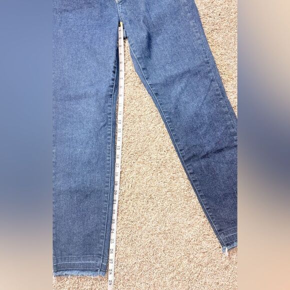 Judy Blue Dark Wash Mom Jeans - Picture 3 of 7